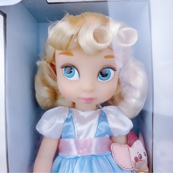 NIB Disney Animator Doll Cinderella 16” - Picture 3 of 6